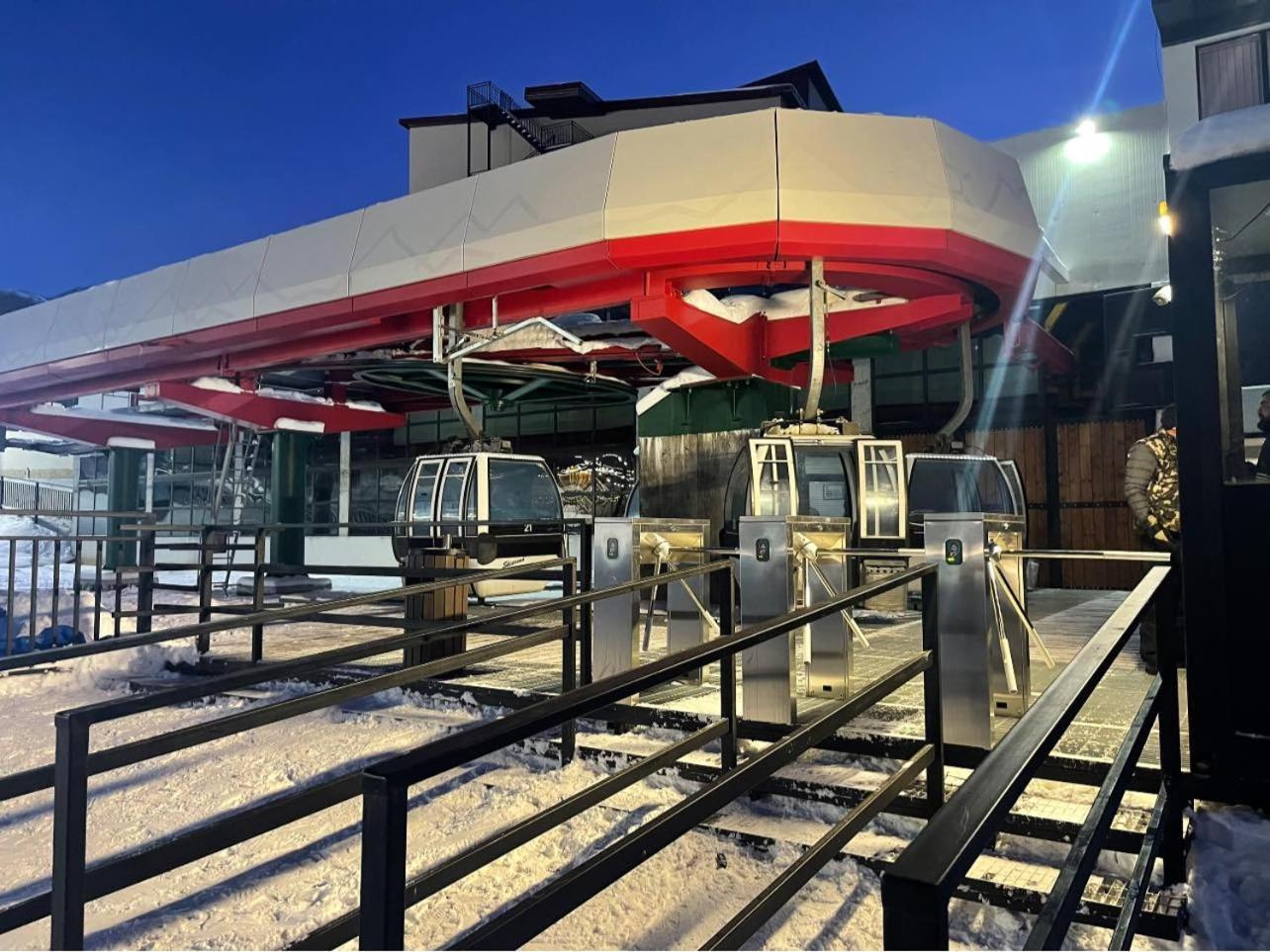 Crystal Resort B304 Lux Bakuriani Exteriör bild
